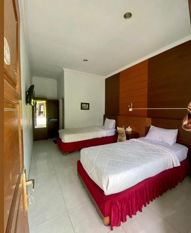 Hotel Ranah Bundo Padang  Buitenkant foto